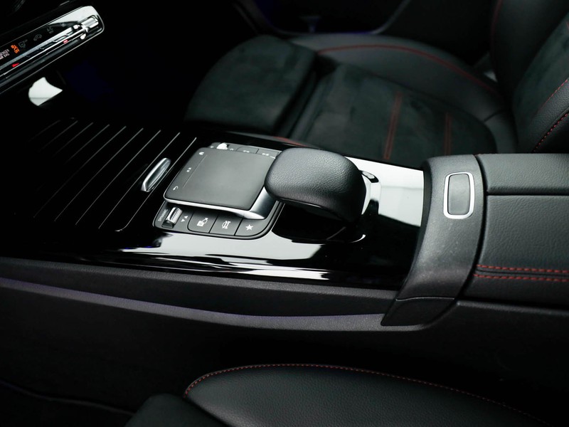 Mercedes Classe A 250 e phev (eq-power) premium auto ibrido argento