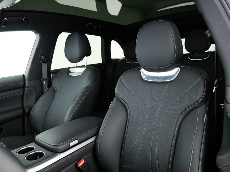 XPENG G9 80,3 kwh standard range rwd elettrica grigio