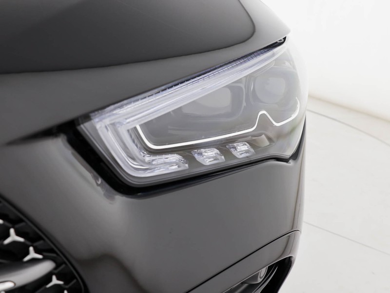 Mercedes CLA Shooting Brake  180 d amg line advanced plus auto diesel nero