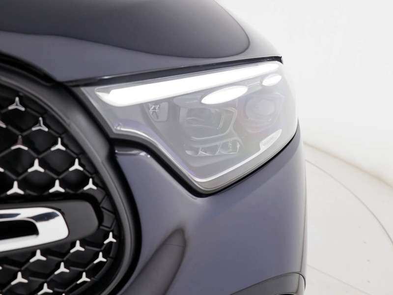 Mercedes GLC 220 d amg line premium plus 4matic auto ibrido blu/azzurro