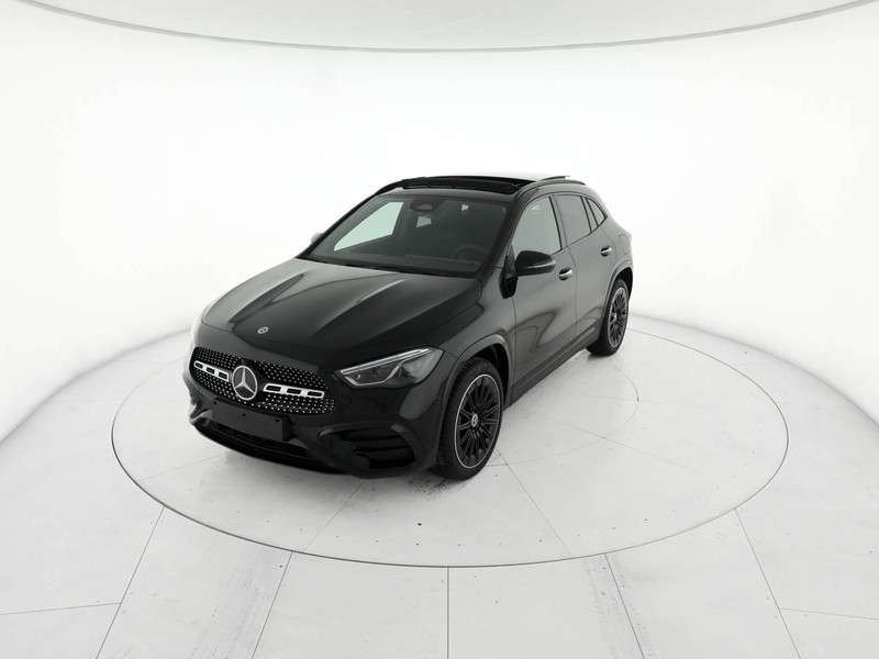 Mercedes GLA 250 e Plug-in hybrid diesel nero