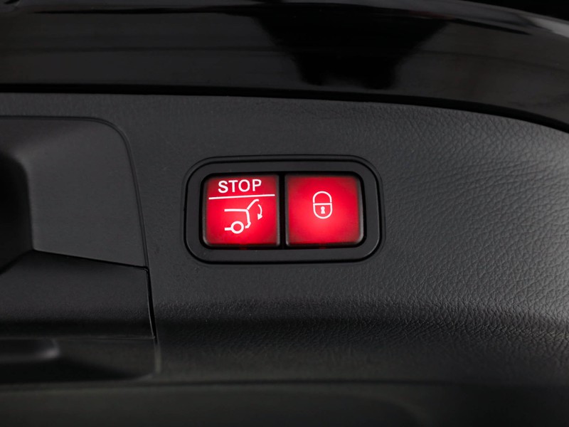 Mercedes GLA 250 e Plug-in hybrid diesel nero