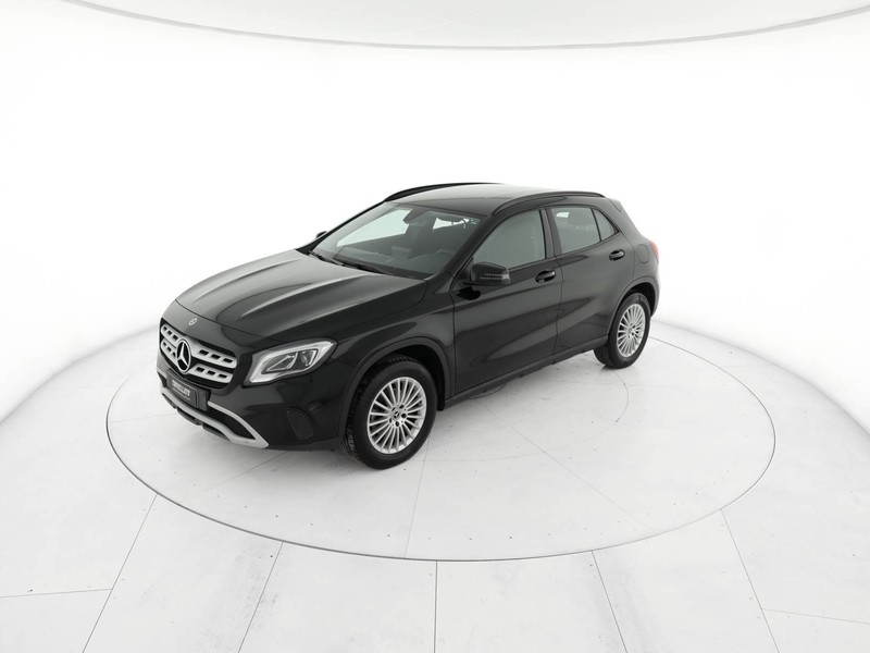 Mercedes GLA 200 d sport auto diesel nero