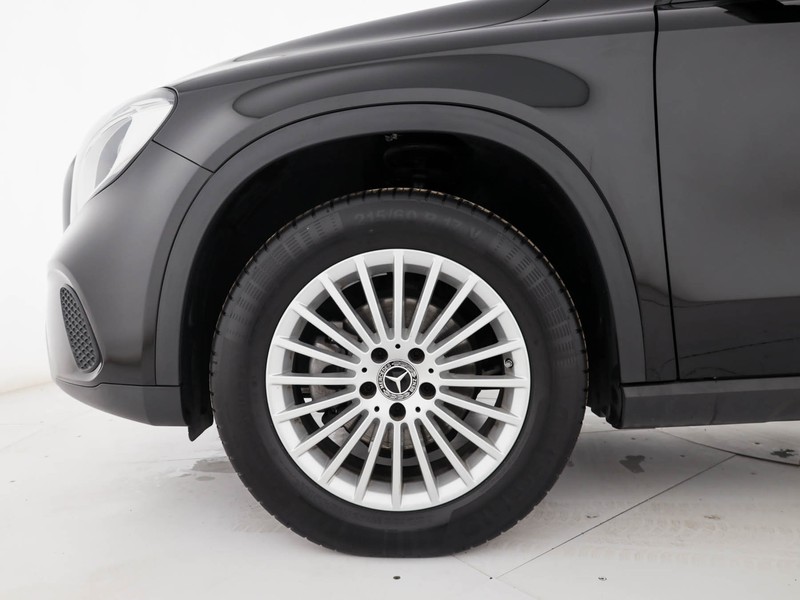 Mercedes GLA 200 d sport auto diesel nero