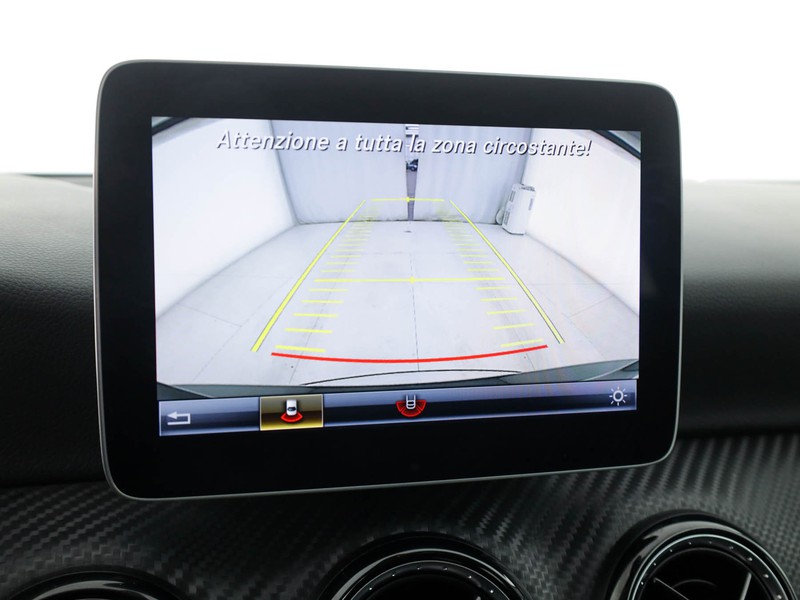 Mercedes GLA 200 d sport auto diesel nero