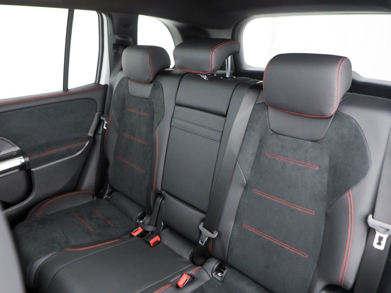 Mercedes GLB 200 d Automatic 4MATIC diesel bianco