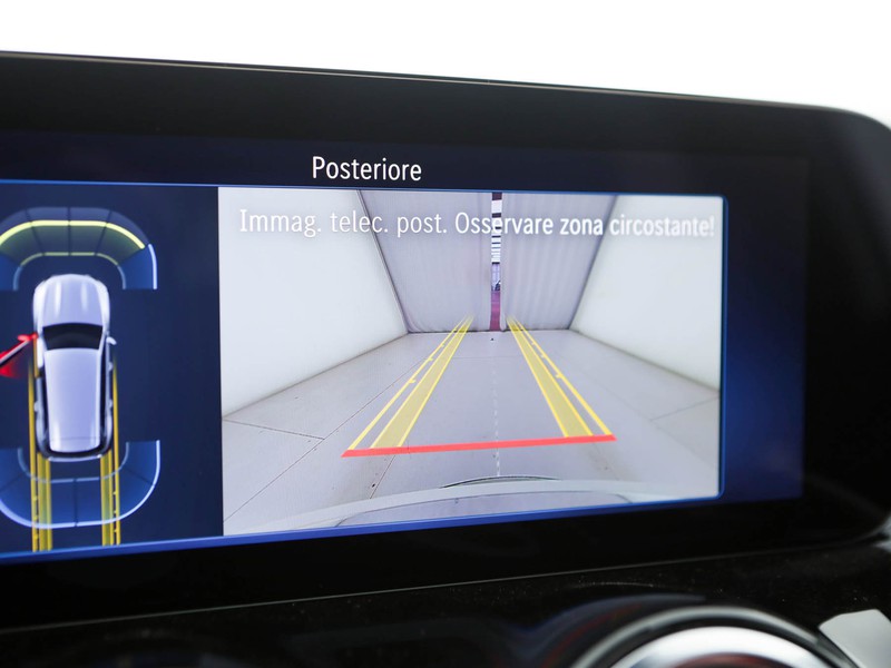 Mercedes GLB 200 d Automatic 4MATIC diesel bianco