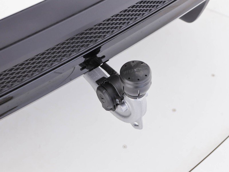 Mercedes GLB 200 d Automatic 4MATIC diesel bianco