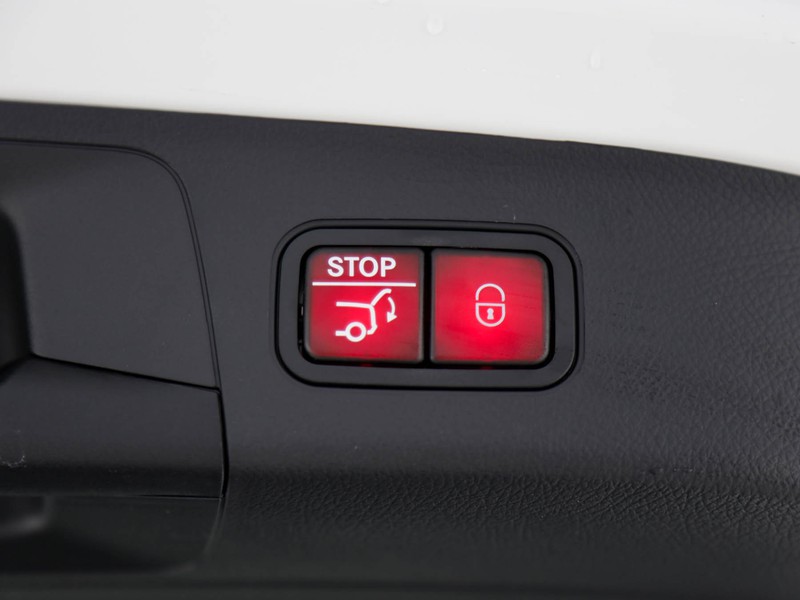 Mercedes GLA 200 d automatic diesel bianco