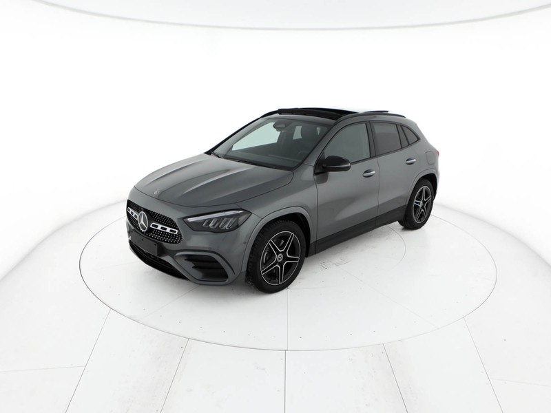 Mercedes GLA 200 d automatic diesel grigio