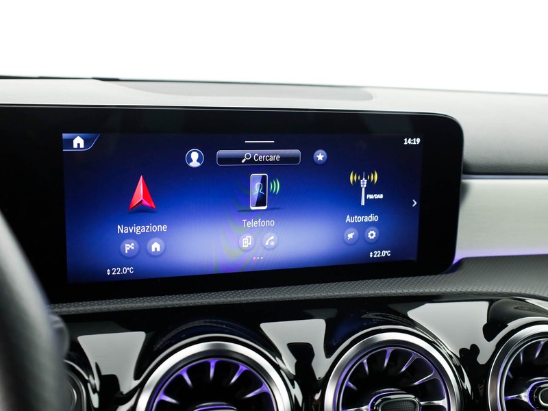 Mercedes Classe A 200 d amg line advanced plus auto diesel bianco