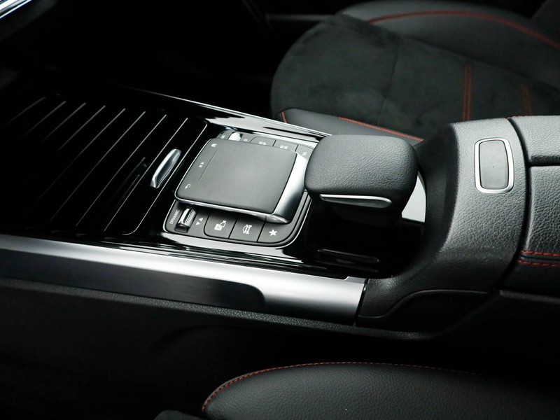 Mercedes GLB 200 d premium auto diesel nero