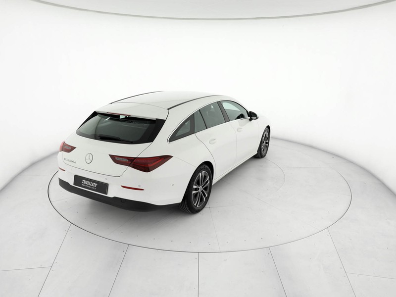 Mercedes CLA Shooting Brake  180 d advanced auto diesel bianco