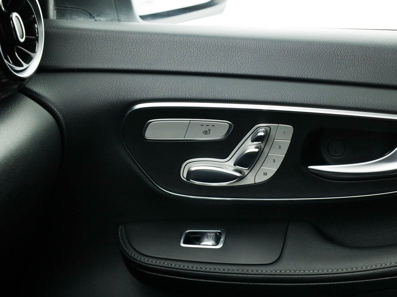 Mercedes Classe V long 300 d executive business 4matic auto diesel bianco