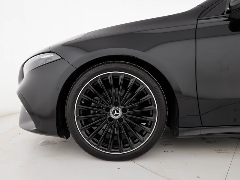 Mercedes Classe A 180 d amg line premium auto diesel nero