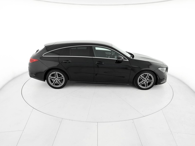 Mercedes CLA Shooting Brake  180 d premium auto