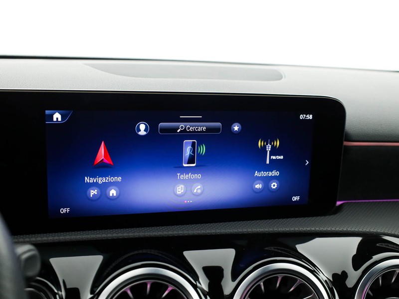 Mercedes Classe A 180 d amg line advanced plus auto diesel argento