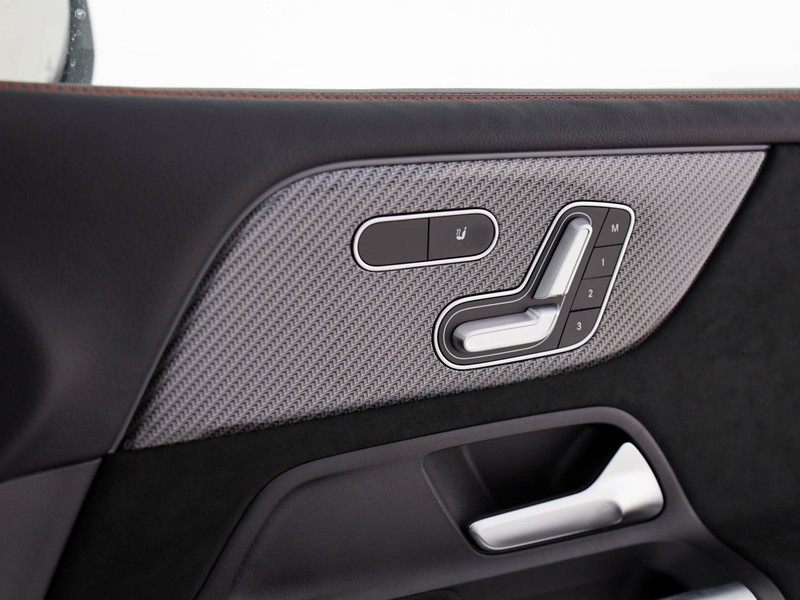 AMG GLB amg 35 amg line premium plus 4matic auto ibrido bianco