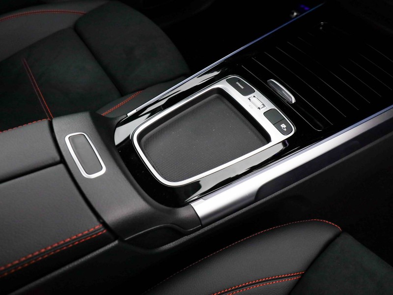 AMG GLB amg 35 amg line premium plus 4matic auto ibrido bianco