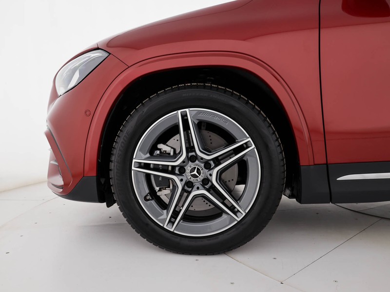 Mercedes GLA 200 d amg line advanced plus 4matic auto diesel rosso