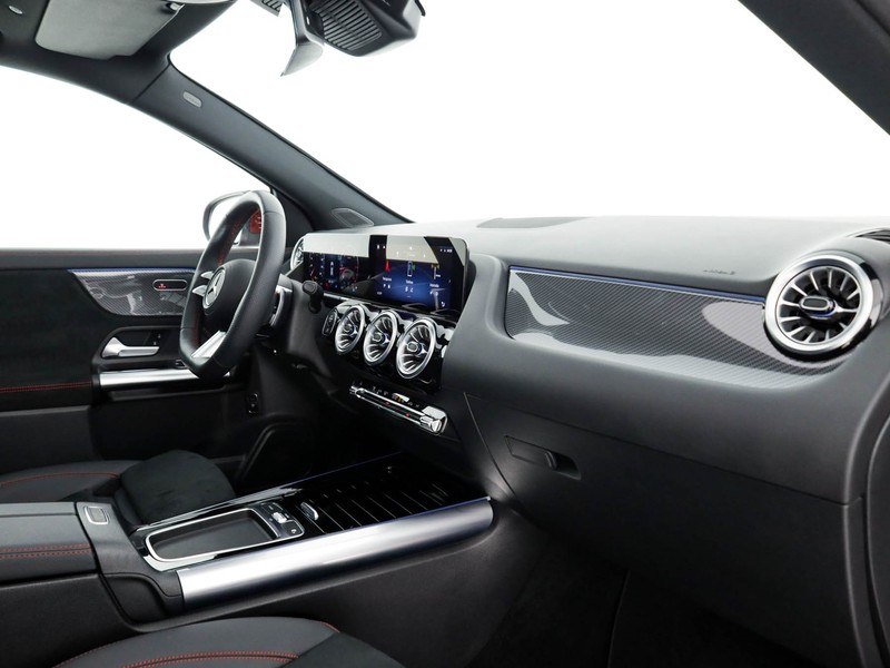 Mercedes GLA 200 d amg line advanced plus 4matic auto diesel rosso