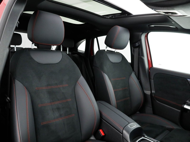 Mercedes GLA 200 d amg line advanced plus 4matic auto diesel rosso