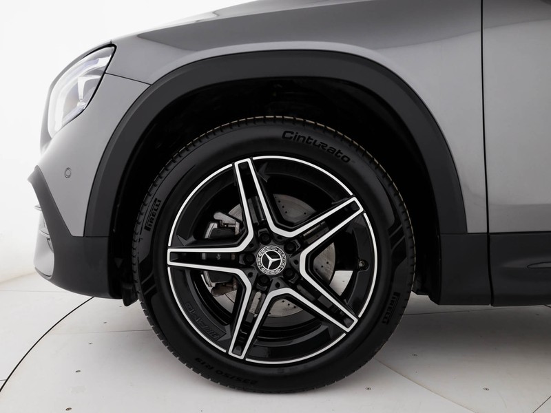 Mercedes GLB 200 d premium auto