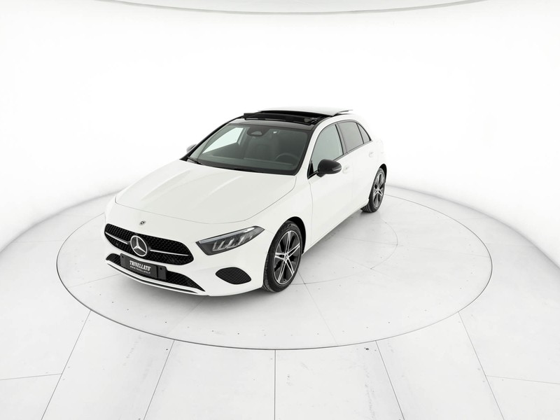 Mercedes Classe A 180 progressive advanced auto ibrido bianco