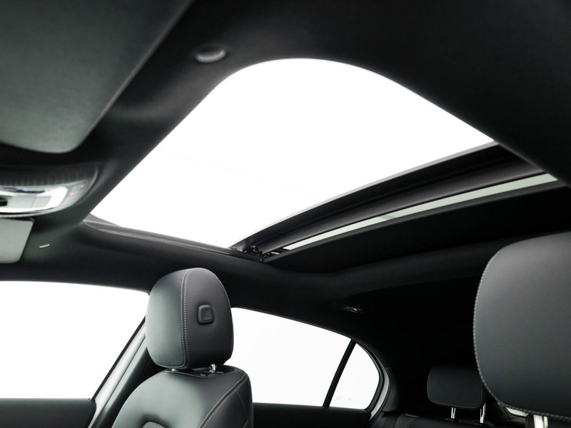 Mercedes Classe A 180 progressive advanced auto ibrido bianco