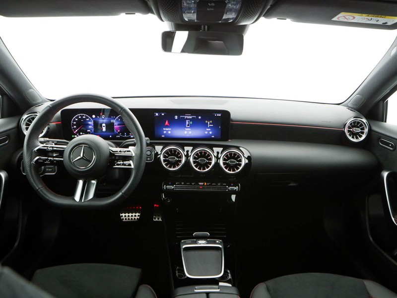 Mercedes Classe A 180 d amg line premium auto diesel grigio