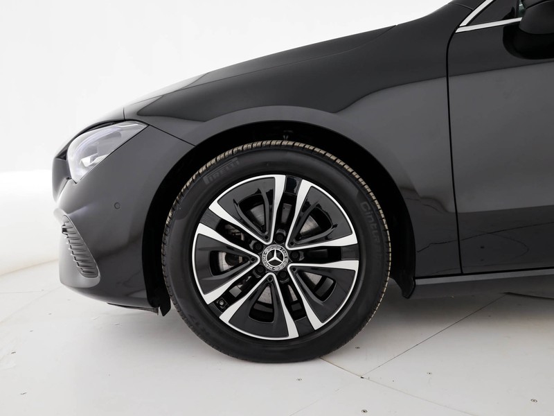 Mercedes CLA Shooting Brake  180 d advanced auto