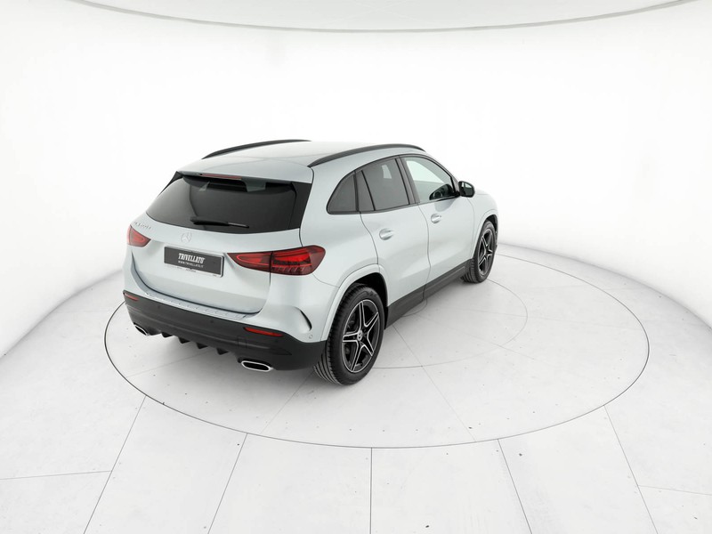 Mercedes GLA 200 d amg line advanced plus auto diesel argento