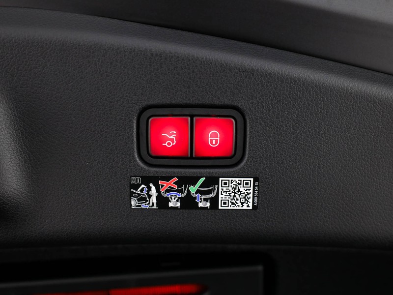 AMG CLE coupe amg 53 premium racing edition 4matic+ auto ibrido grigio