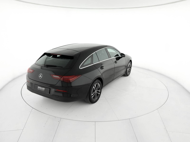 Mercedes CLA Shooting Brake  180 d advanced auto diesel nero