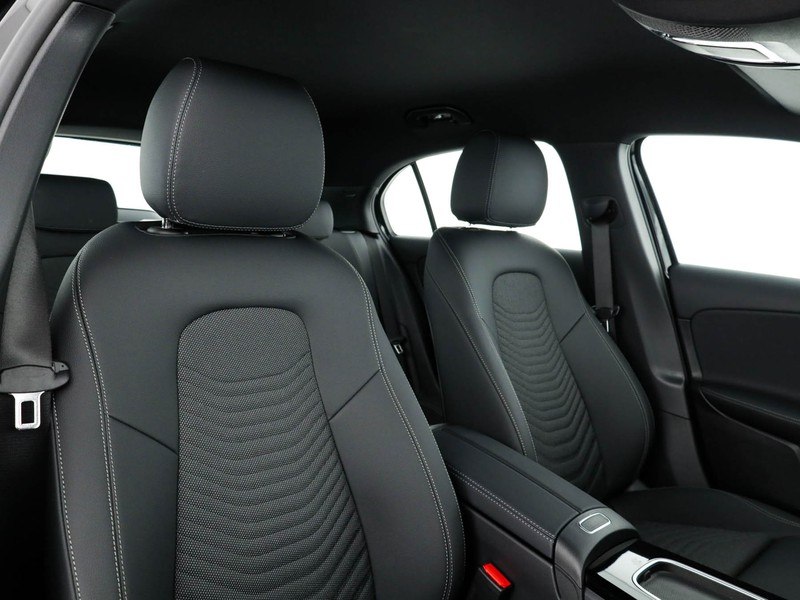 Mercedes Classe A 180 d progressive extra auto diesel nero