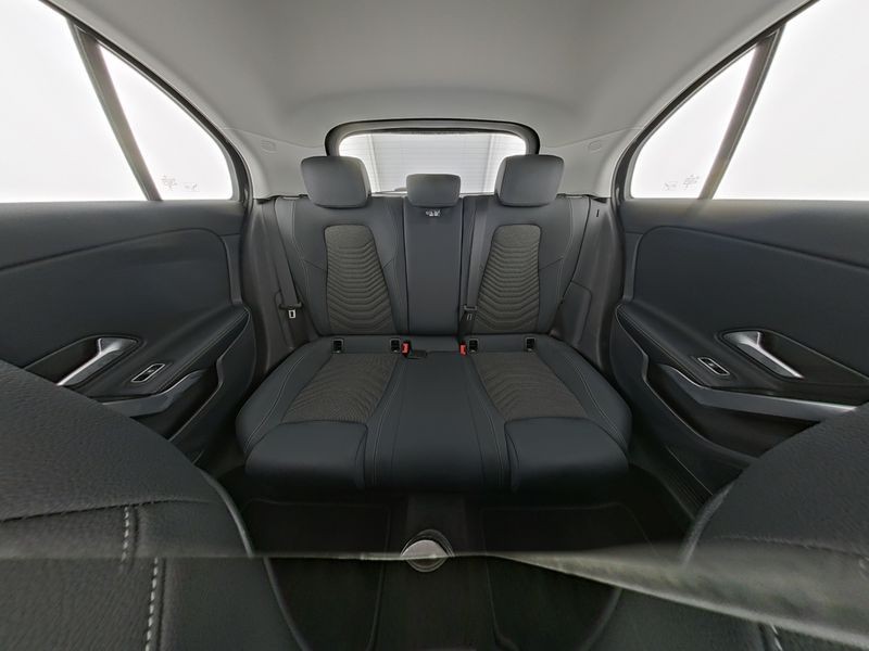 Mercedes Classe A 180 d progressive advanced auto diesel nero