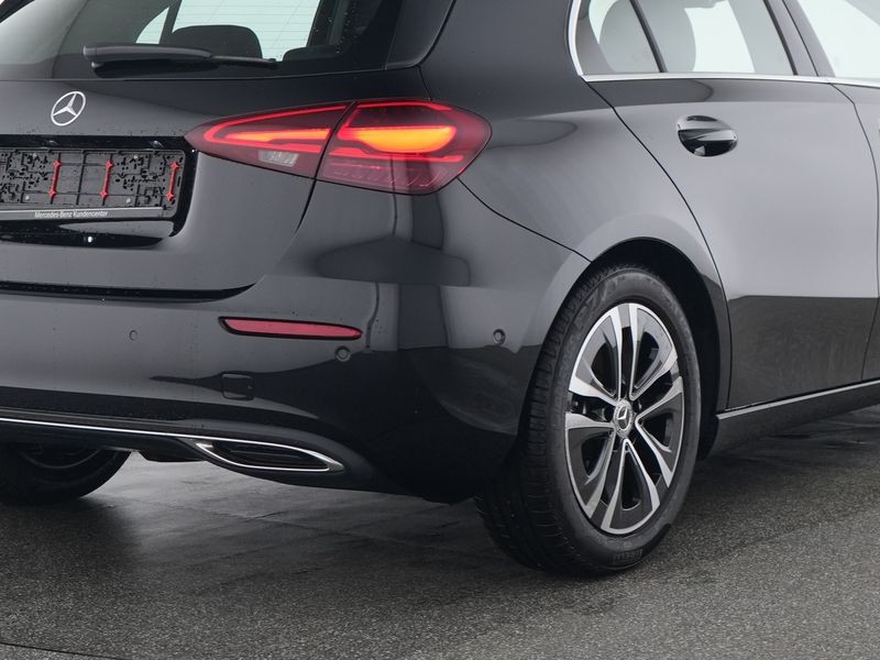 Mercedes Classe A 180 d progressive advanced auto diesel nero