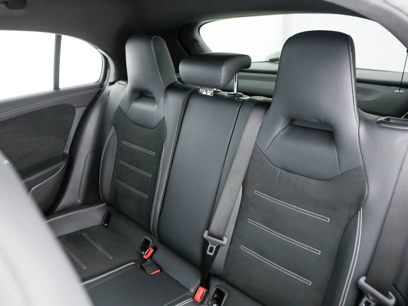 Mercedes Classe A 180 d premium night edition auto