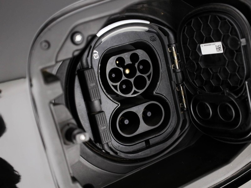 Mercedes Classe A 250 e eq-power business extra auto ibrido nero