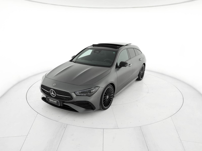 Mercedes CLA Shooting Brake  200 d amg line premium plus auto diesel grigio