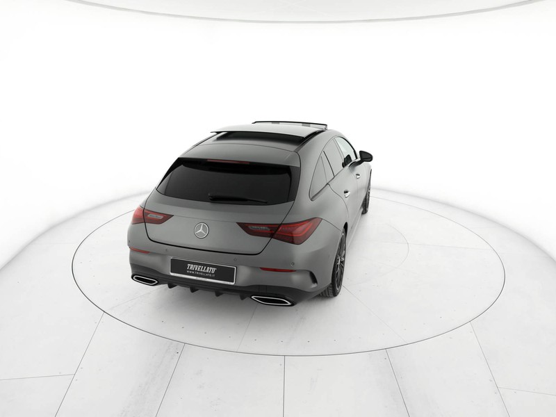 Mercedes CLA Shooting Brake  200 d amg line premium plus auto diesel grigio