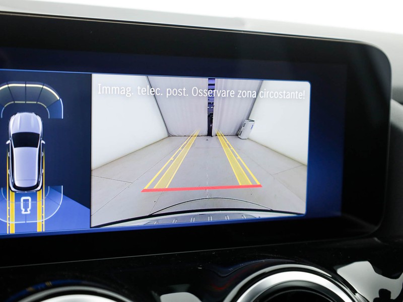 Mercedes GLA 200 d automatic diesel bianco