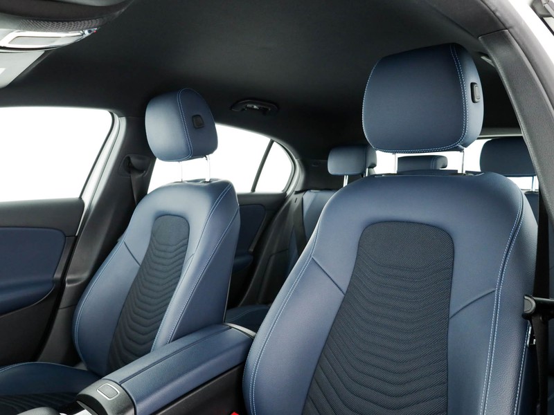 Mercedes Classe A 180 sport auto diesel bianco