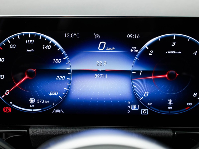 Mercedes GLA 200 d premium auto diesel argento