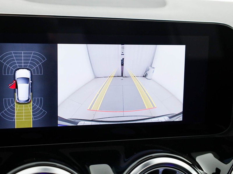 Mercedes GLA 200 d premium auto diesel argento