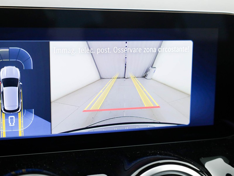 Mercedes GLA 250 e phev amg line extra auto ibrido bianco