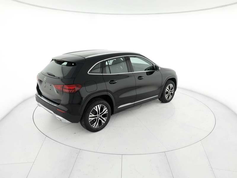 Mercedes GLA 250 e phev progressive extra auto ibrido nero