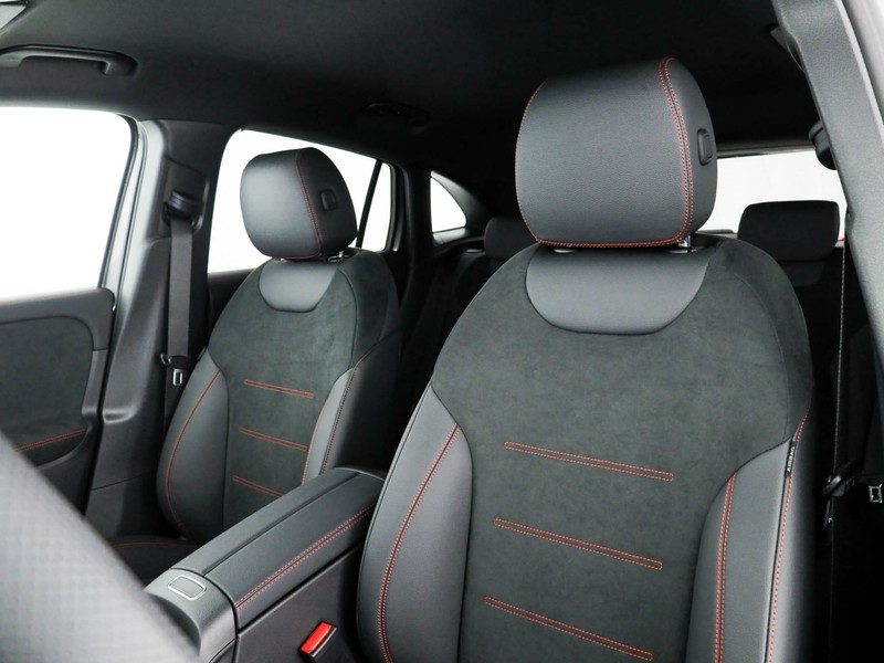 Mercedes GLA 250 e phev amg line extra auto ibrido grigio