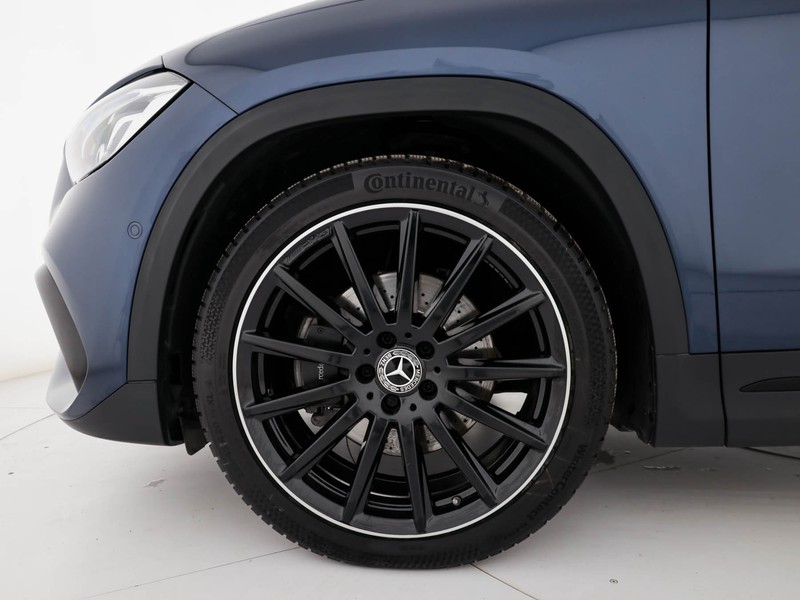 Mercedes GLA 200 d premium auto