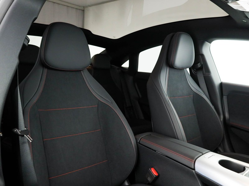 Mercedes CLA Coupè 200 premium auto